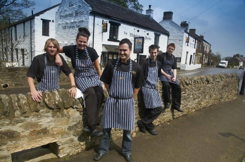 The Wensleydale Heifer Hotel Leyburn Exterior photo